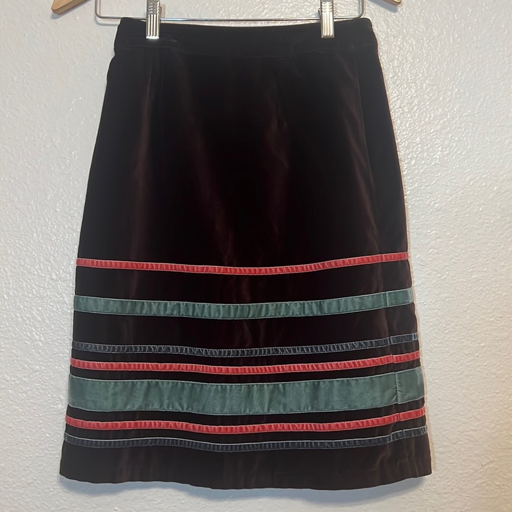 Cute velvet skirt